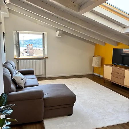 Casa Eliana Sole شقة *